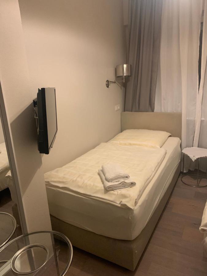 Hainburg 林登霍夫旅舍酒店 外观 照片